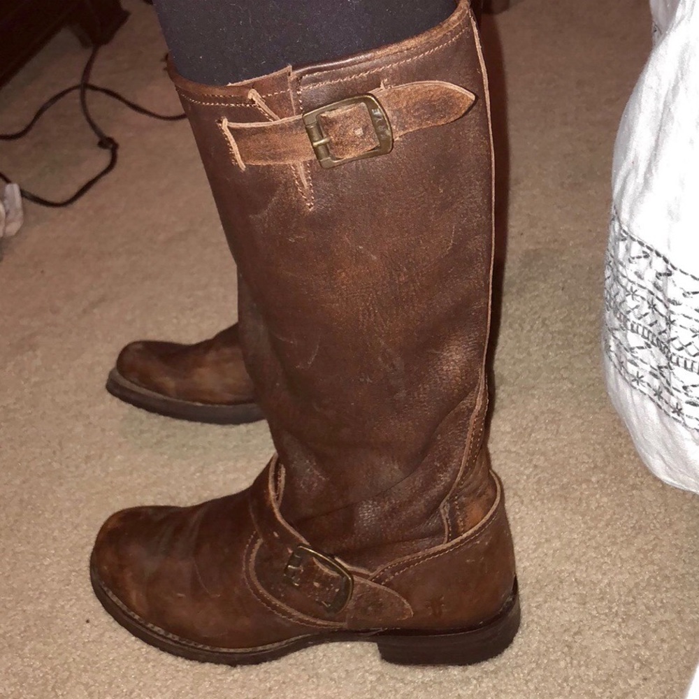 SALE 🚨 Frye authentic leather boots